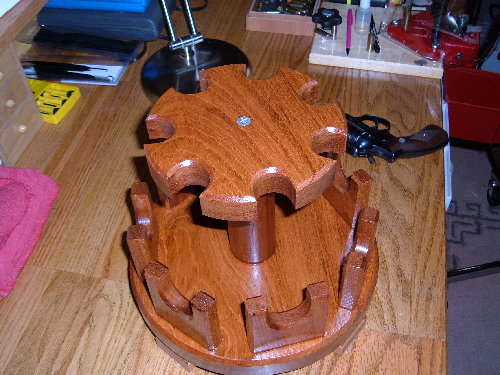 Rotating pistol rack 008.jpg