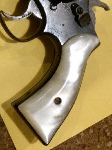gun2.jpg