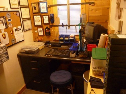 gun room1.jpg